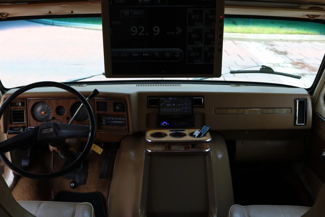 1976 GMC Jimmy 2nd Gen - Image 20 of 31