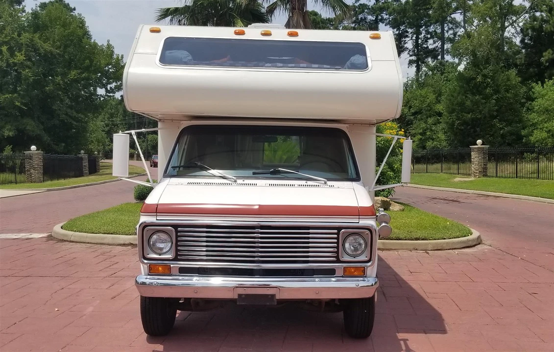 1976 GMC Jimmy 2nd Gen - Image 5 of 31