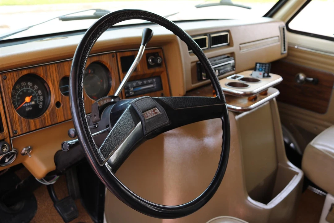 1976 GMC Jimmy 2nd Gen - Image 19 of 31