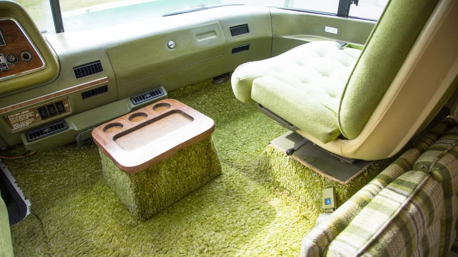 1976 GMC Motorhome - Image 5 of 12