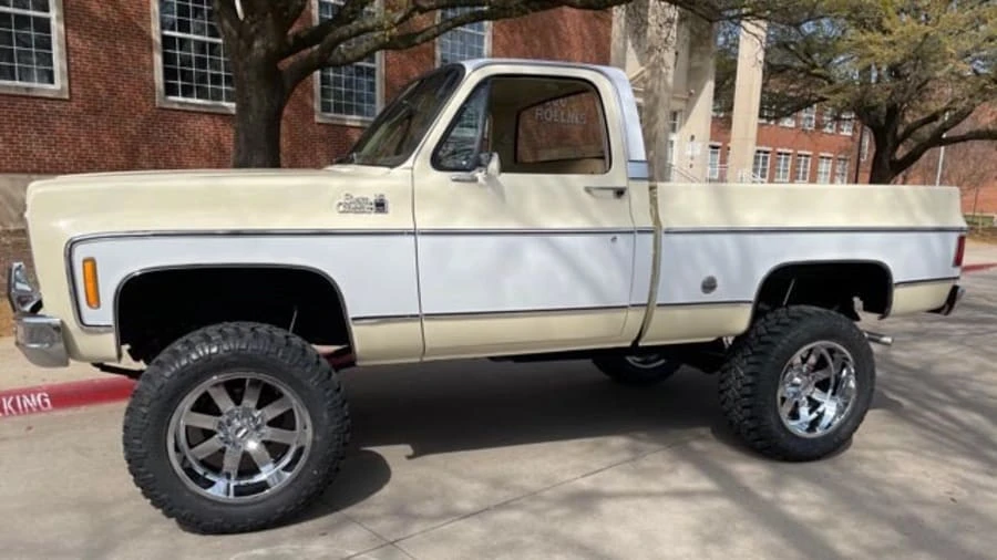 1976 GMC C/K 3rd Gen - Image 2 of 12