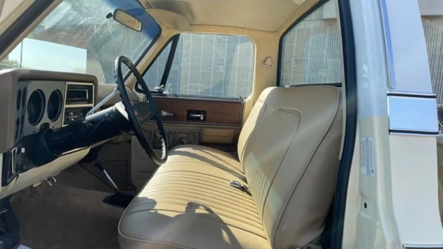 1976 GMC C/K 3rd Gen - Image 5 of 12
