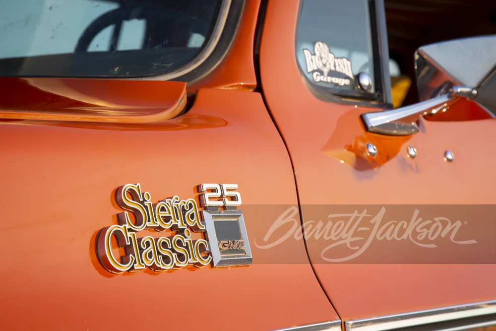 1976 GMC Suburban 7th Gen - Image 4 of 22