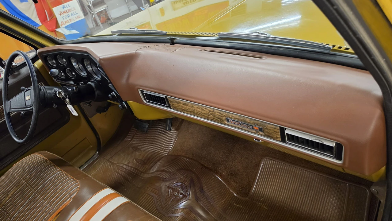 1976 GMC Sierra - Image 24 of 31