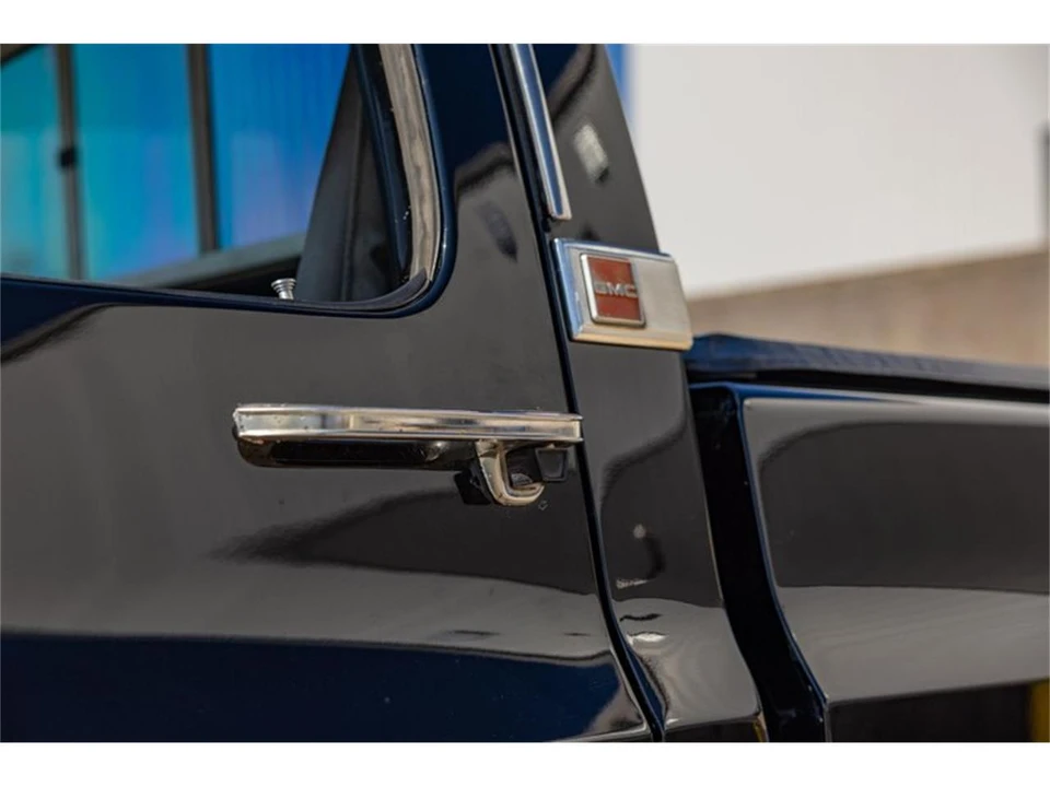 1976 GMC Sierra - Image 17 of 31