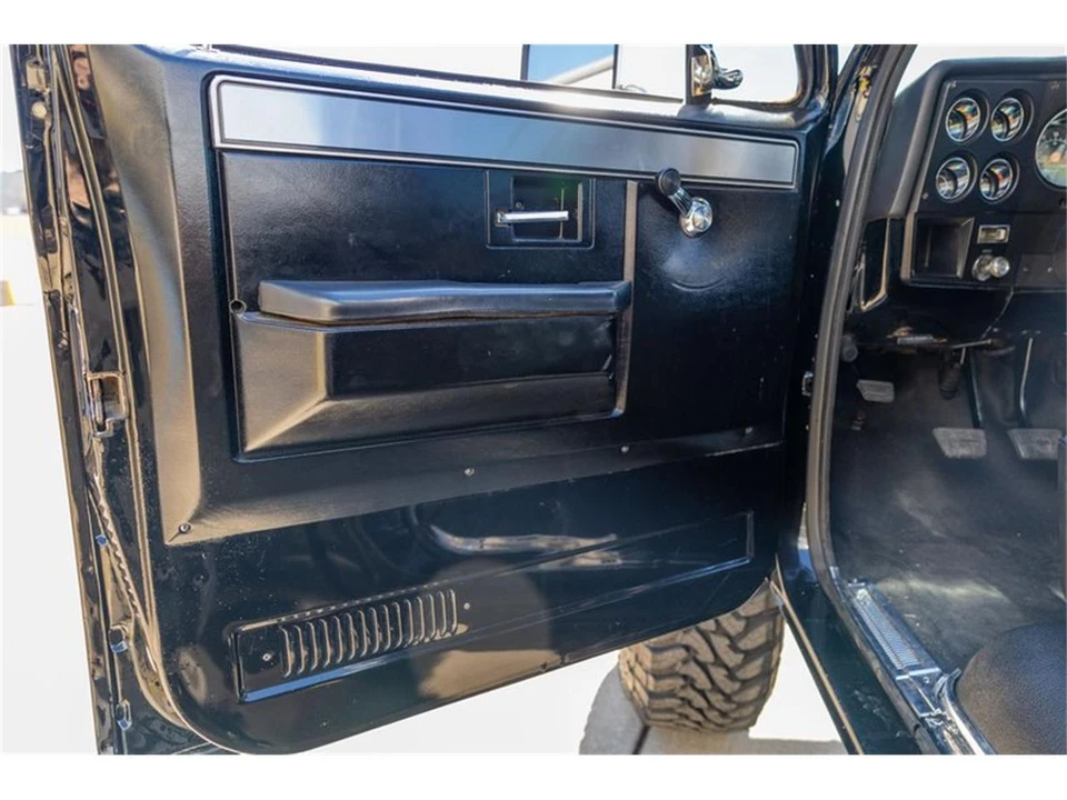 1976 GMC Sierra - Image 30 of 31