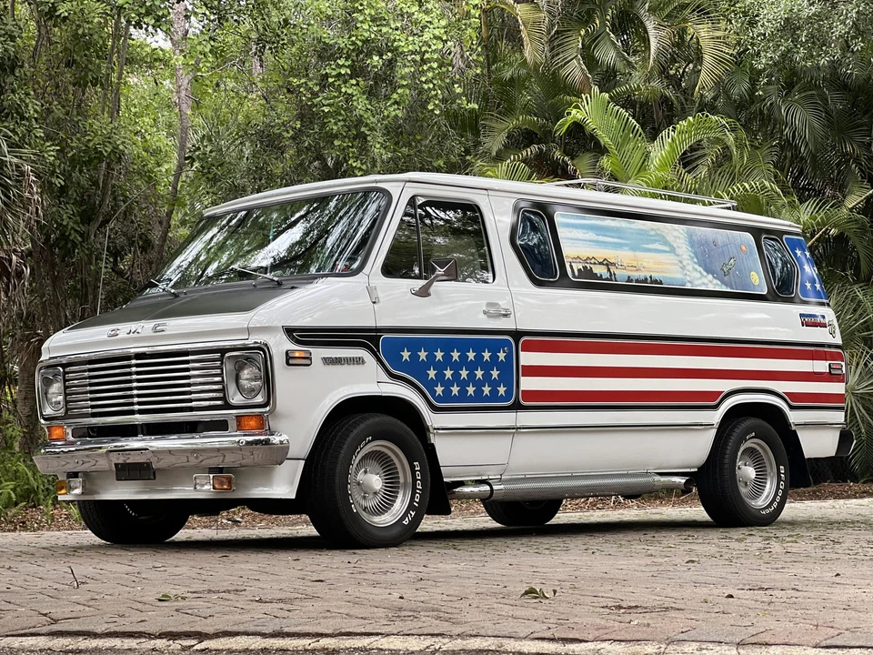 1976 GMC G-series Van - Image 13 of 31