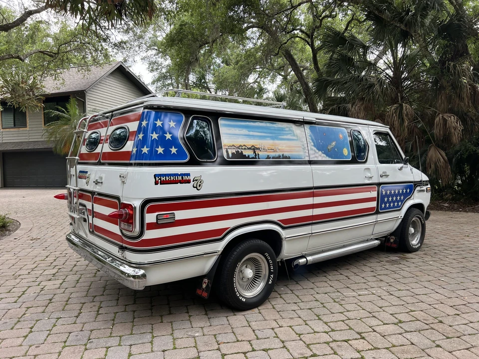 1976 GMC G-series Van - Image 31 of 31