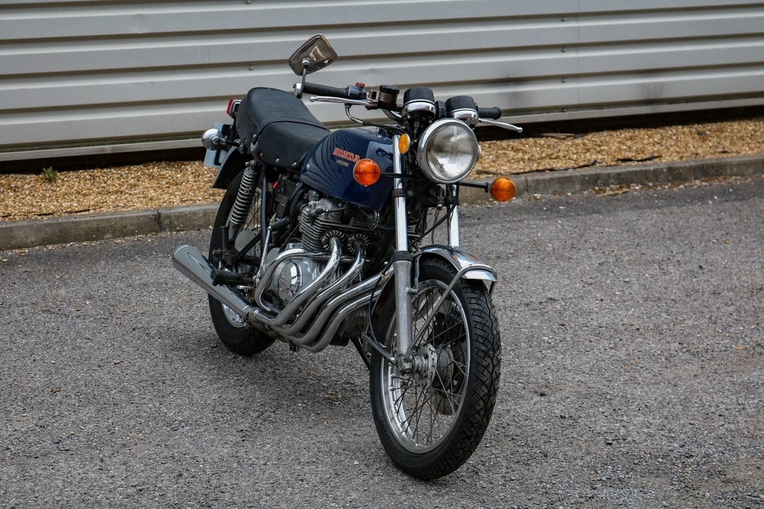 1976 Honda CB400 - Image 2 of 30