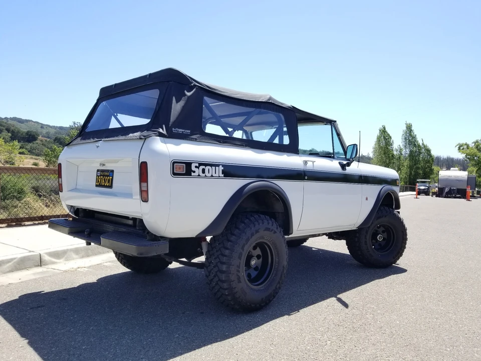 1976 International Harvester Scout - Image 14 of 31
