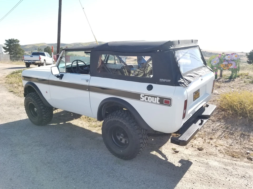 1976 International Harvester Scout - Image 30 of 31