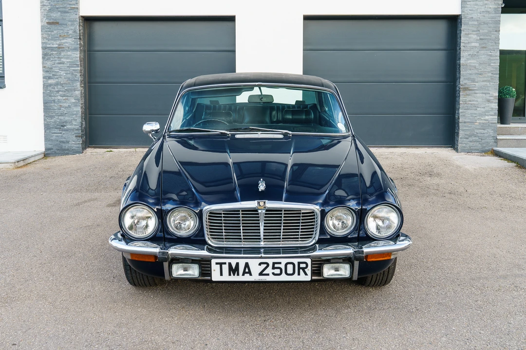 1976 Jaguar XJ Coupe - Image 3 of 31