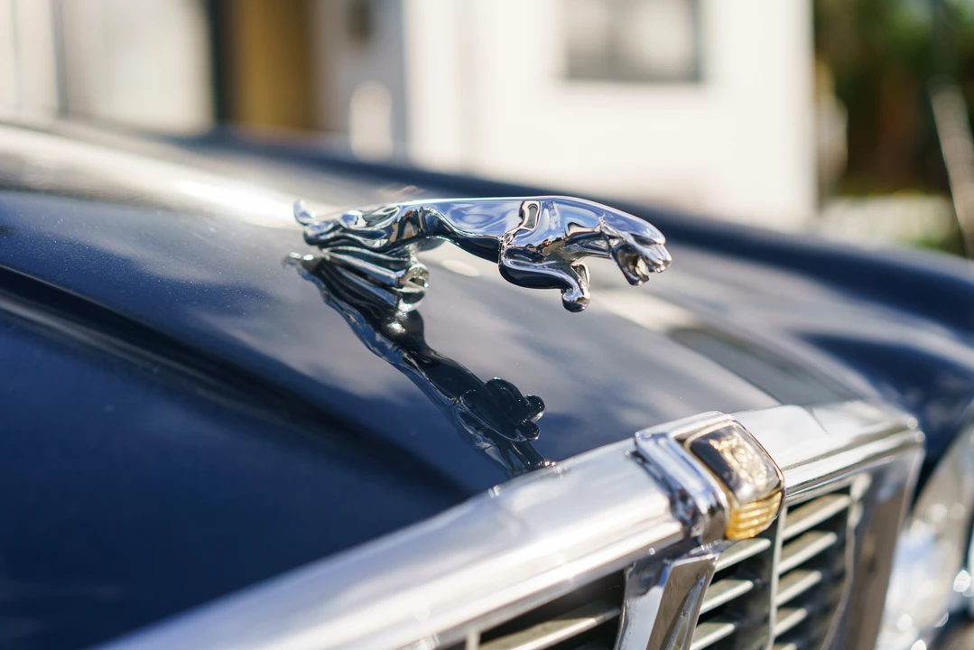 1976 Jaguar XJ Coupe - Image 9 of 31