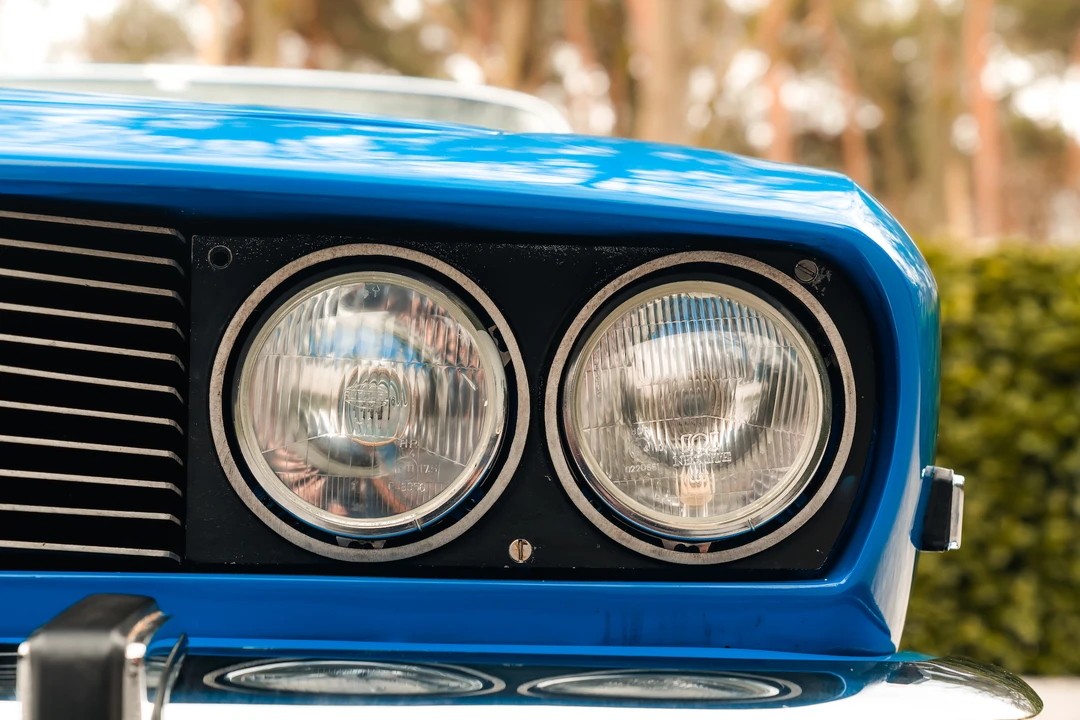 1976 Jensen Interceptor - Image 28 of 31