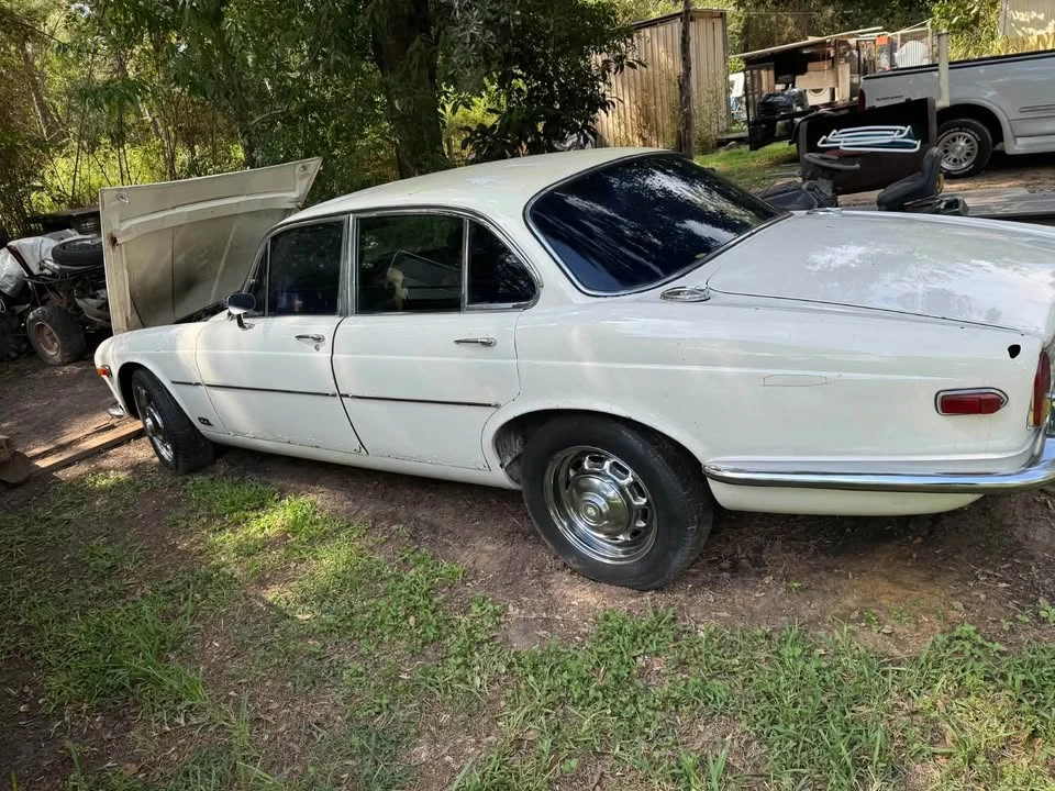 1976 Jaguar XJS - Image 2 of 2