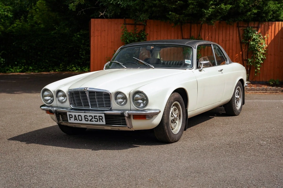 1976 Jaguar XJ Coupe - Image 5 of 30