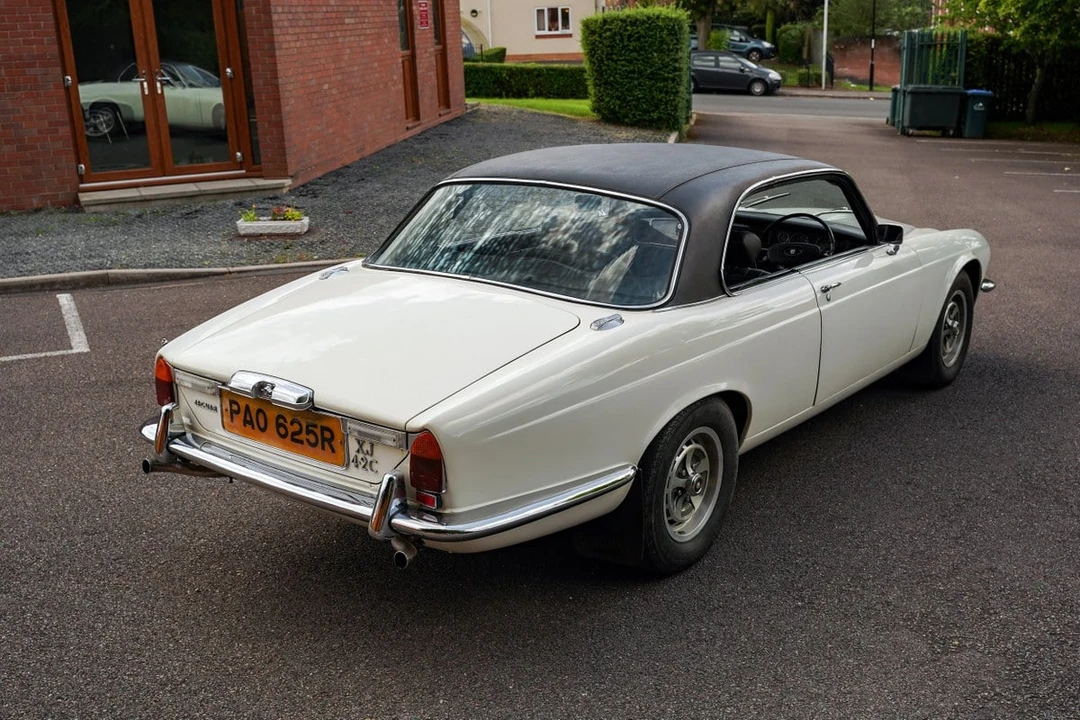 1976 Jaguar XJ Coupe - Image 20 of 30