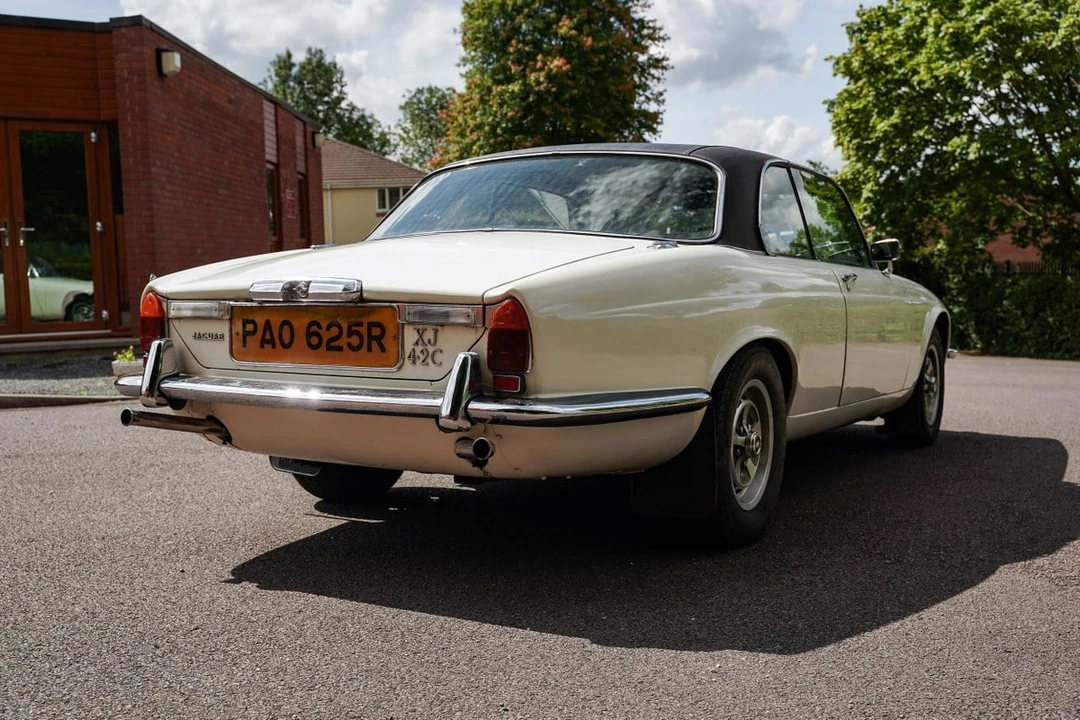 1976 Jaguar XJ Coupe - Image 18 of 30