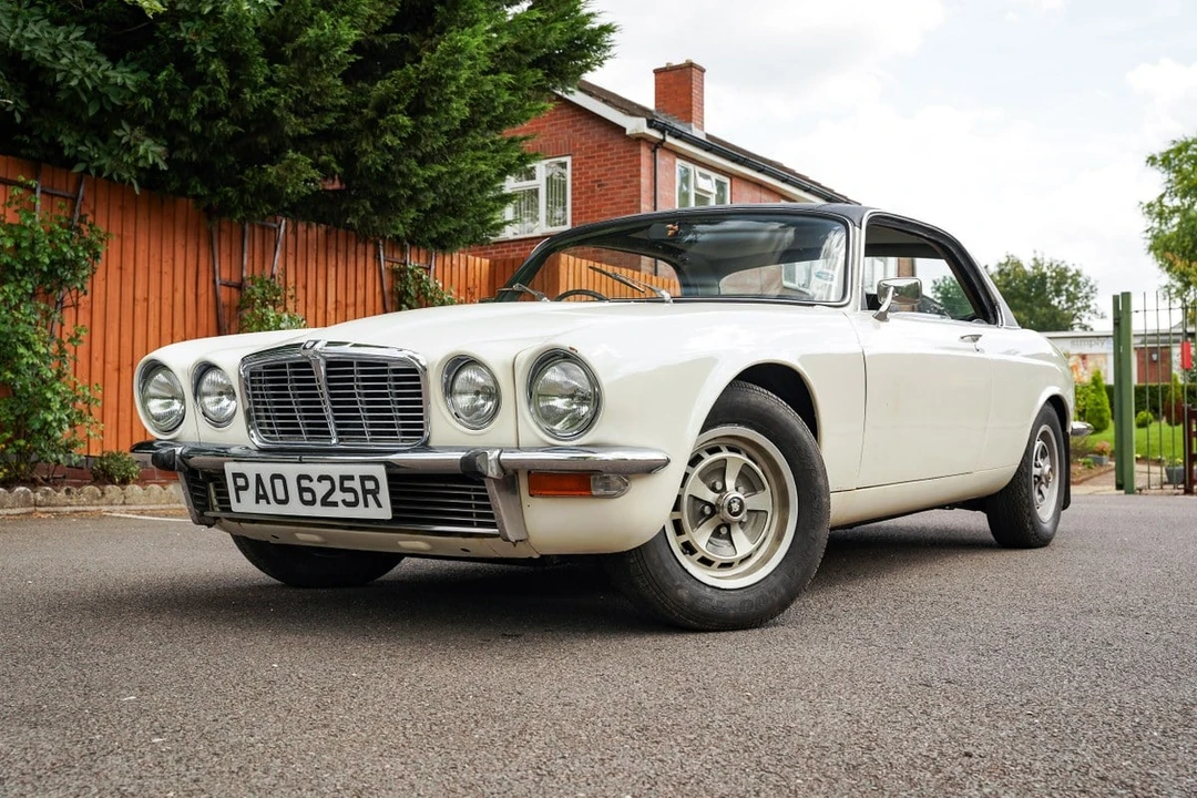 1976 Jaguar XJ Coupe - Image 4 of 30