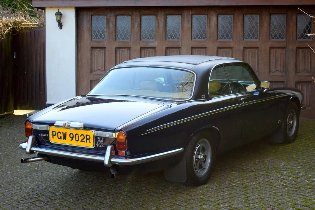 1976 Jaguar XJ Coupe - Image 21 of 30