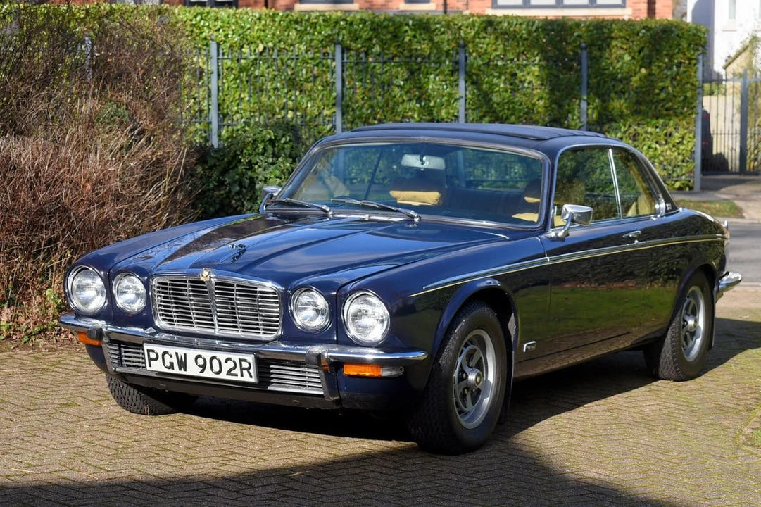 1976 Jaguar XJ Coupe - Image 2 of 30