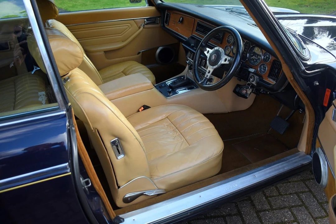 1976 Jaguar XJ Coupe - Image 26 of 30