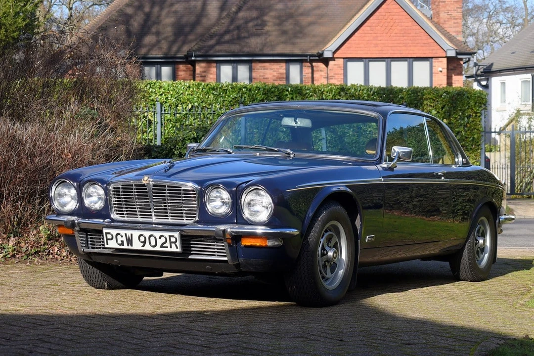 1976 Jaguar XJ Coupe - Image 8 of 30
