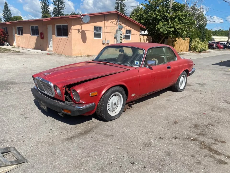 1976 Jaguar XJ Series 2 - Image 4 of 6
