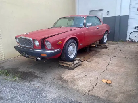 1976 Jaguar XJ
