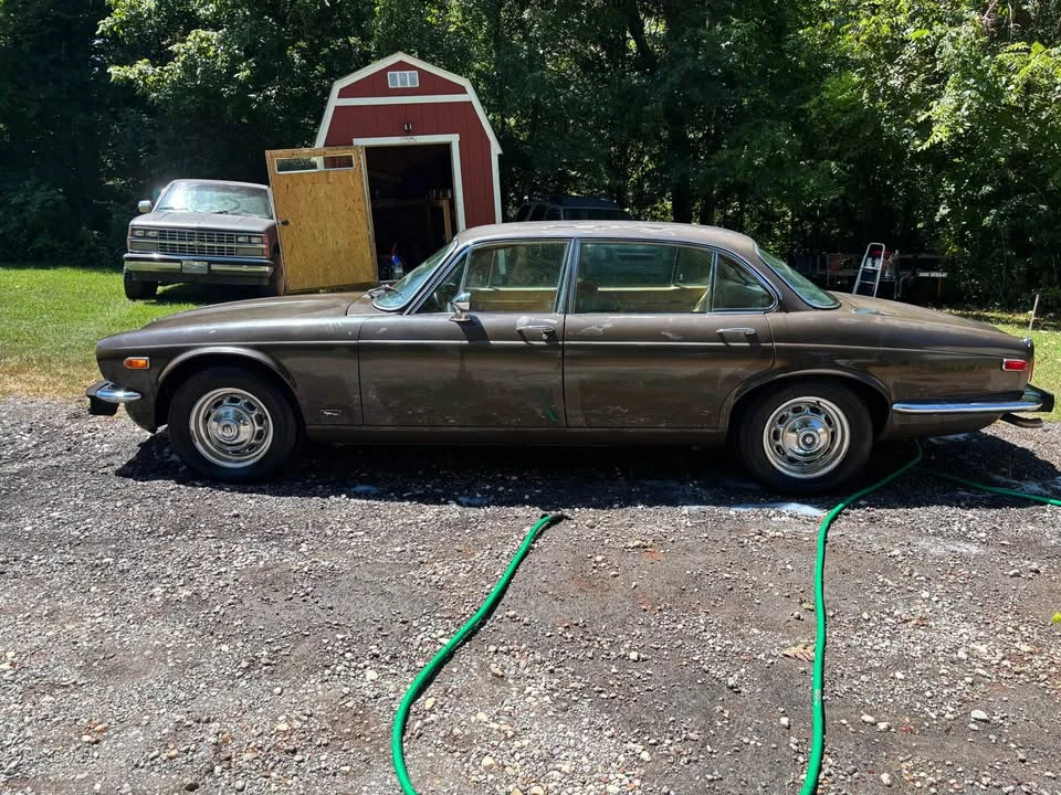 1976 Jaguar XJ Series 2 - Image 3 of 13