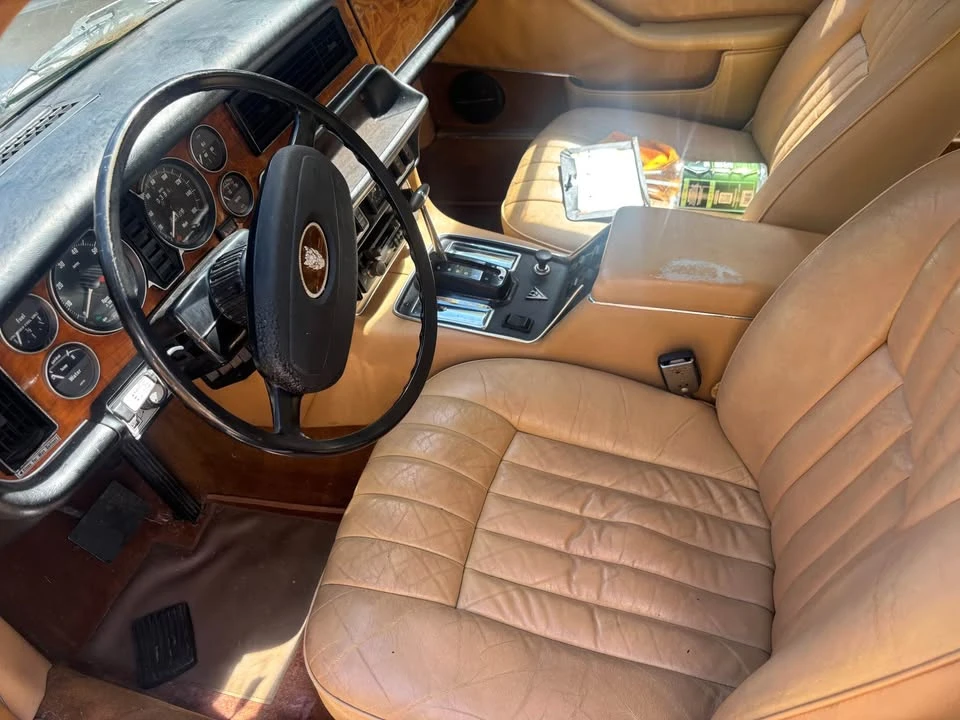1976 Jaguar XJ Series 2 - Image 8 of 13