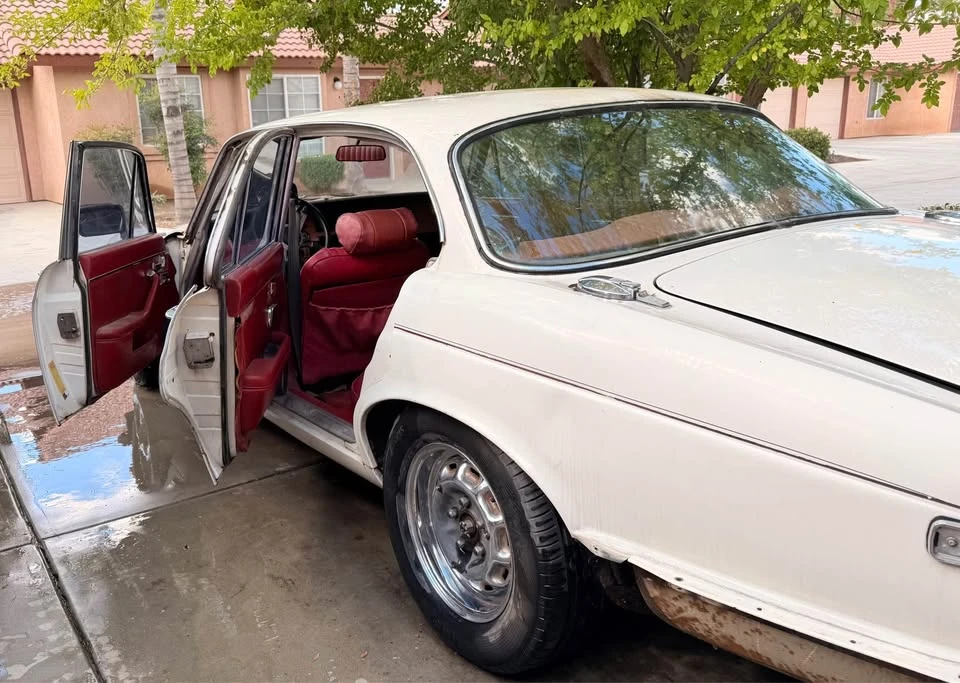 1976 Jaguar XJ Series 2 - Image 8 of 9