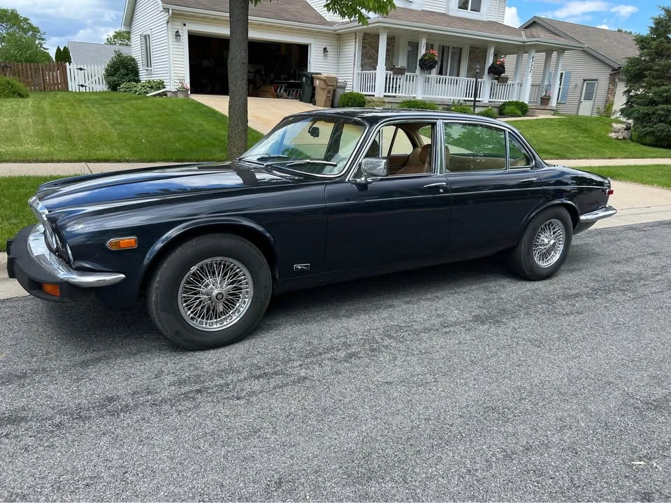 1976 Jaguar XJ Series 2 - Image 2 of 6