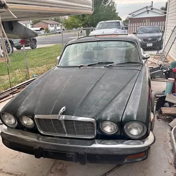 1976 Jaguar XJL Sedan