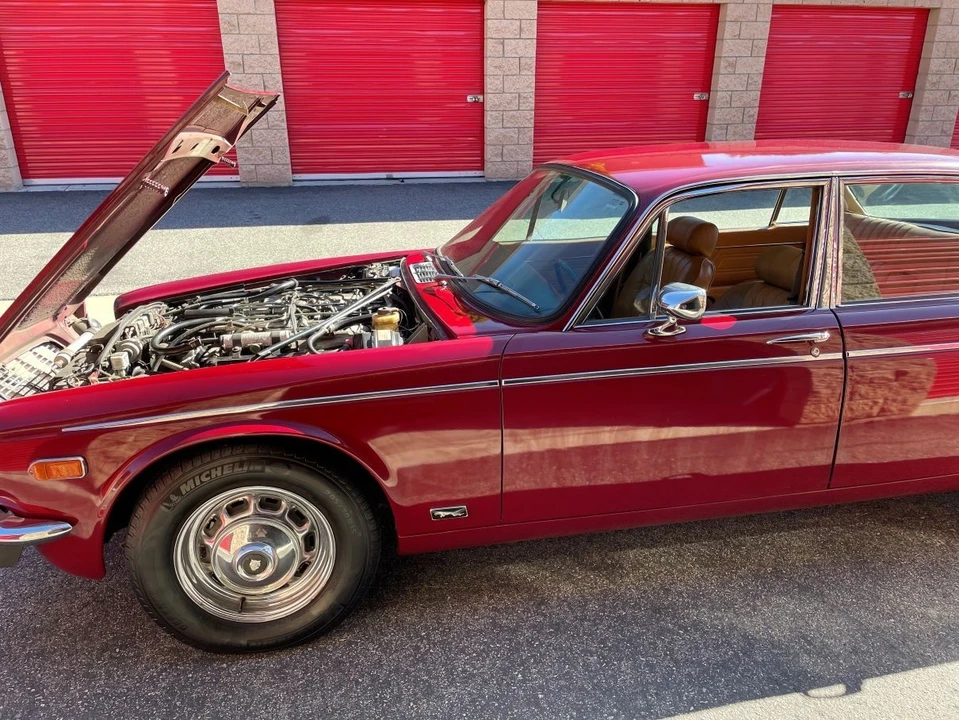 1976 Jaguar XJ Series 2 - Image 2 of 21
