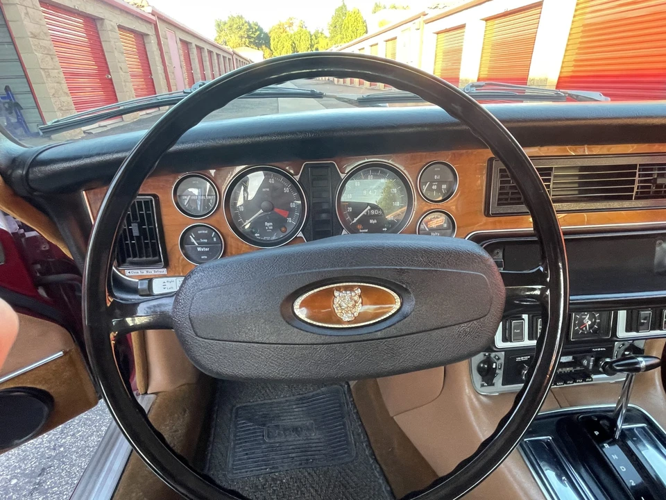 1976 Jaguar XJ Series 2 - Image 16 of 31