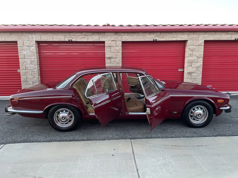1976 Jaguar XJ Series 2 - Image 9 of 31