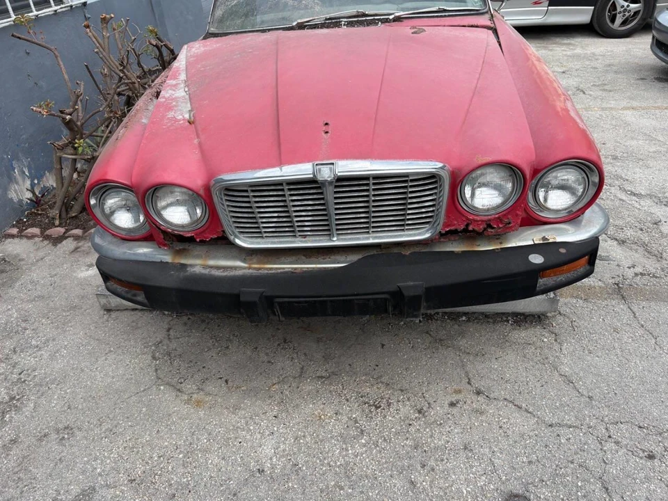 1976 Jaguar XJ Series 2 - Image 6 of 10