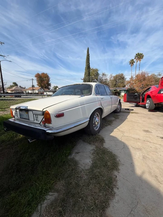 1976 Jaguar XJ Series 2 - Image 3 of 7