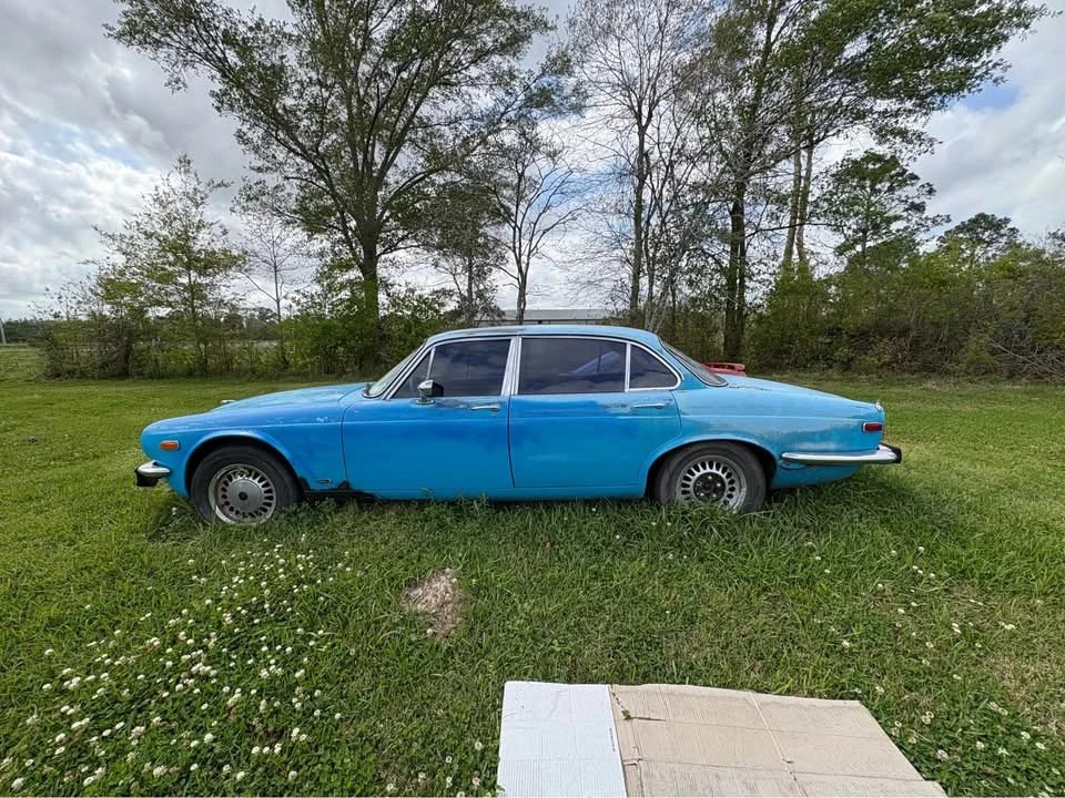1976 Jaguar XJ Series 2 - Image 6 of 15
