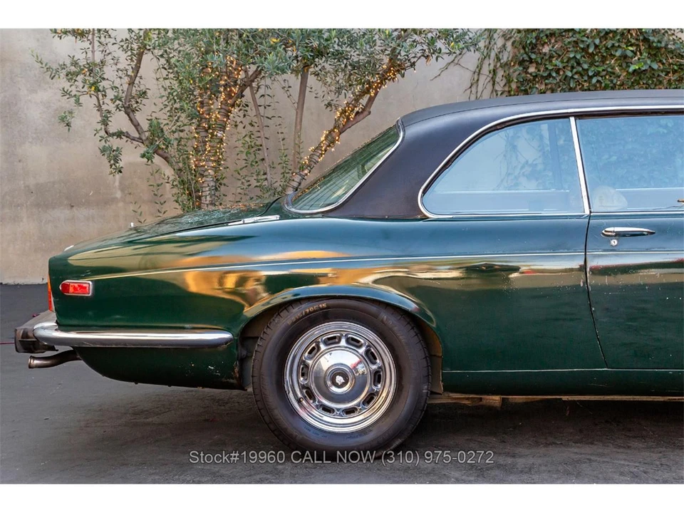1976 Jaguar XJ Series 2 - Image 10 of 31