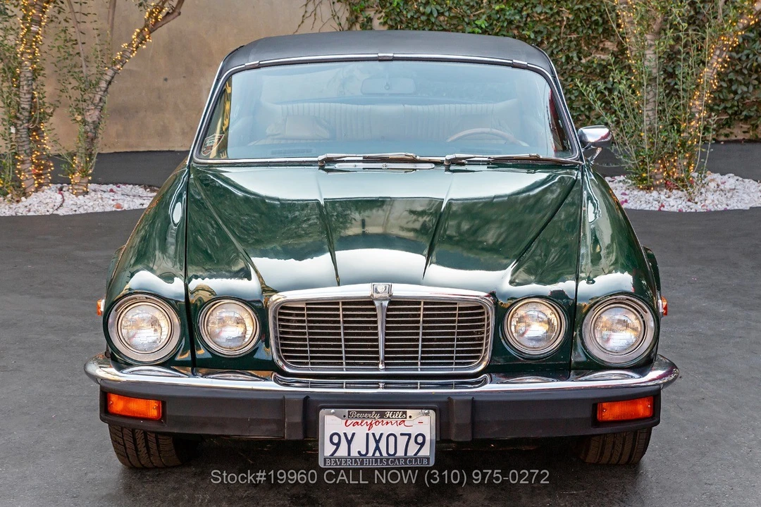 1976 Jaguar XJ Series 2 - Image 2 of 31