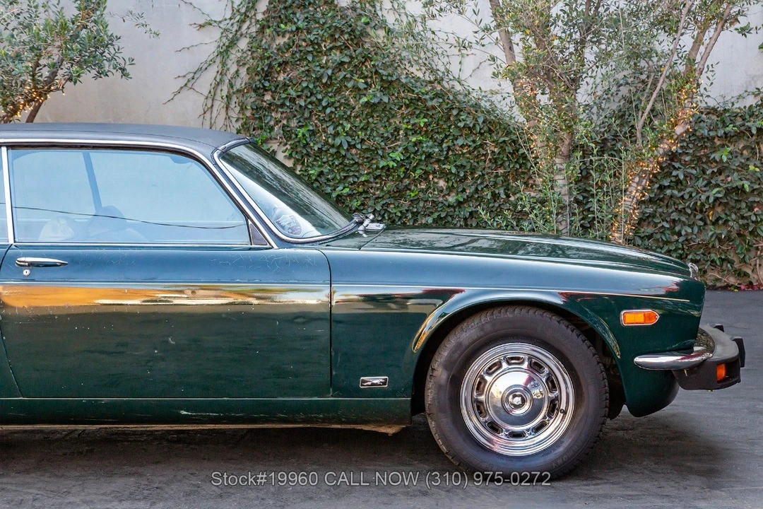 1976 Jaguar XJ Series 2 - Image 11 of 31