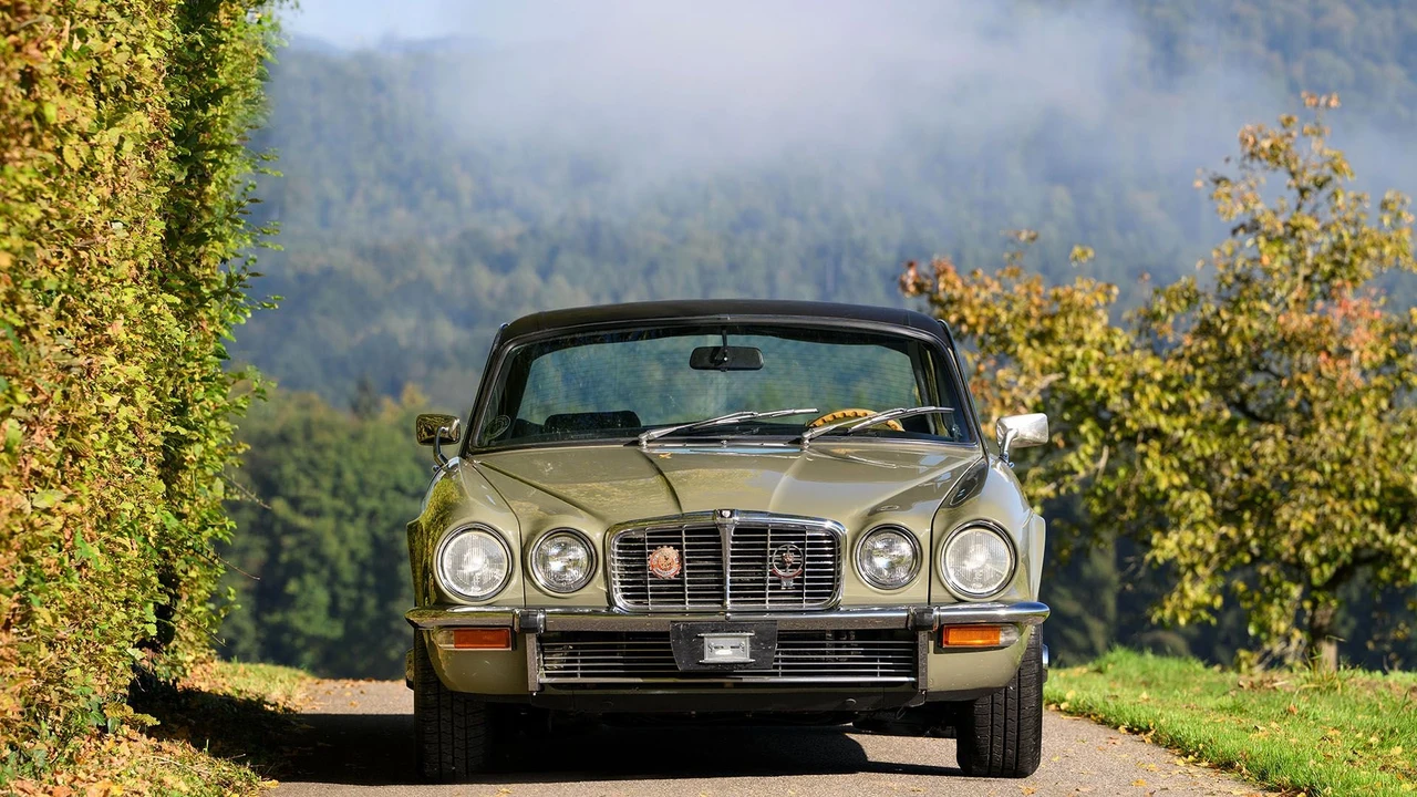 1976 Jaguar XJ Coupe - Image 3 of 31