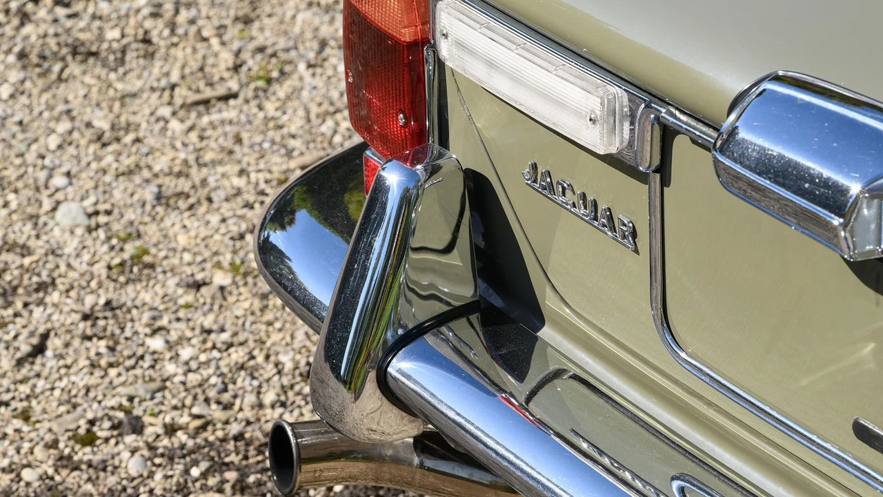 1976 Jaguar XJ Coupe - Image 16 of 31