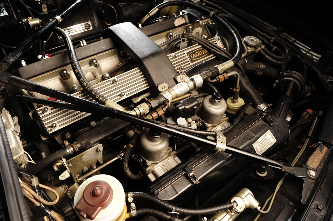 1976 Jaguar XJ Coupe - Image 4 of 6