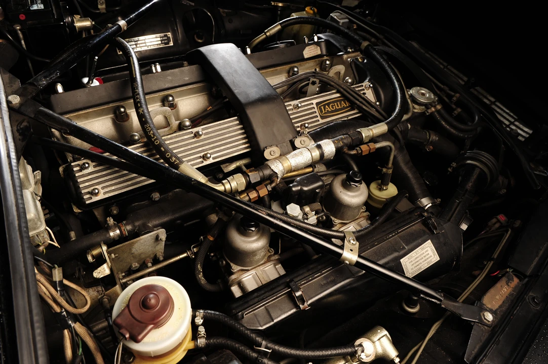 1976 Jaguar XJ Coupe - Image 5 of 6