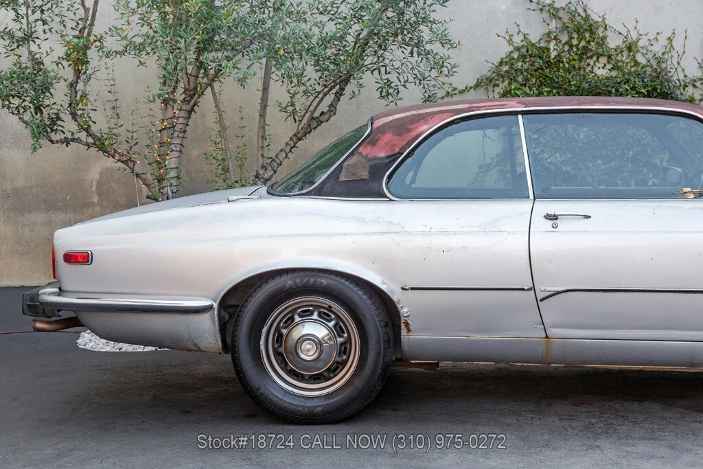 1976 Jaguar XJ Coupe - Image 11 of 12