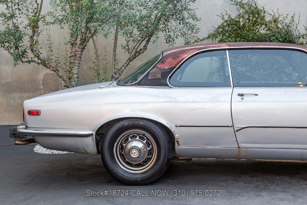 1976 Jaguar XJ Coupe - Image 11 of 12