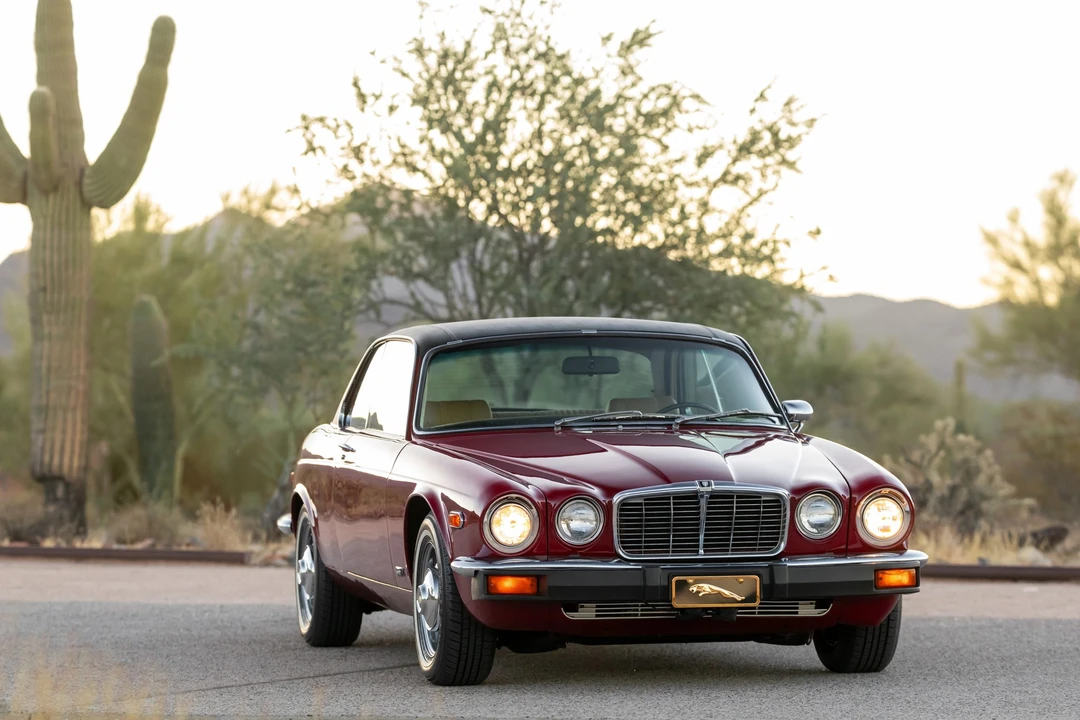1976 Jaguar XJ Coupe - Image 15 of 31